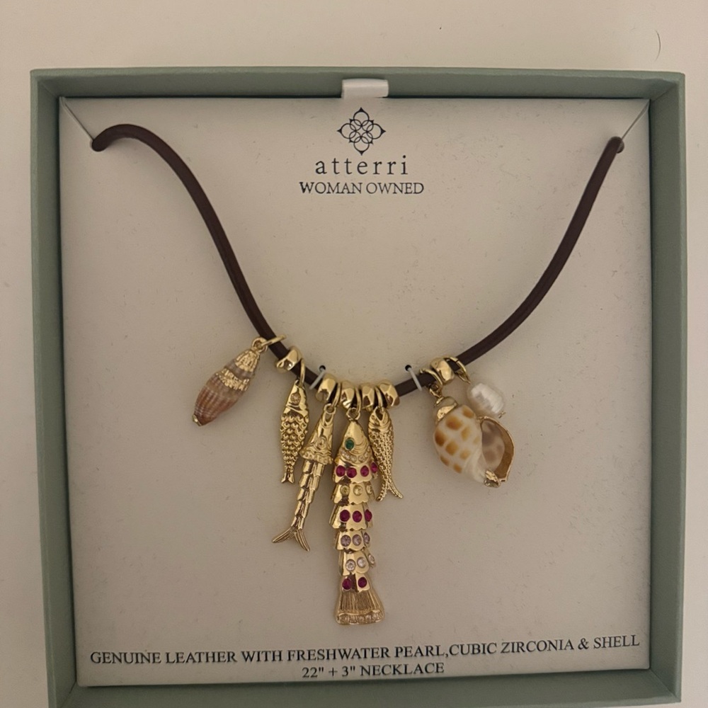 NWT Atterri necklace